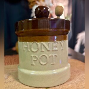 Honey pot, terra cotta, vintage